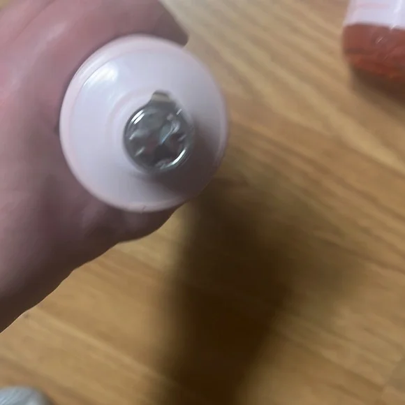 NWT Pink Seemless Cooling Mist(8 oz) and Lotion Set(6 oz) - Picture 5 of 5